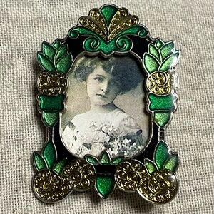 Art Deco Vintage Brooch